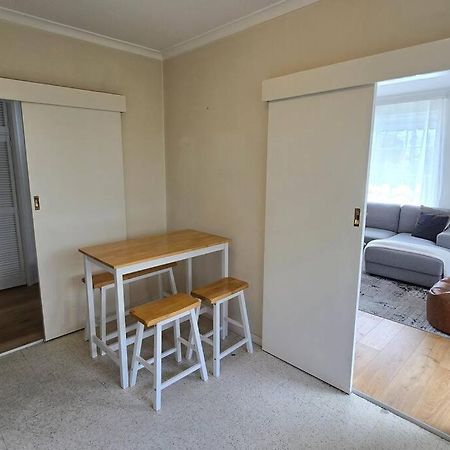 Elsternwick Easy Living - 2 Bedroom Sleeping 4 Melburne Exterior foto